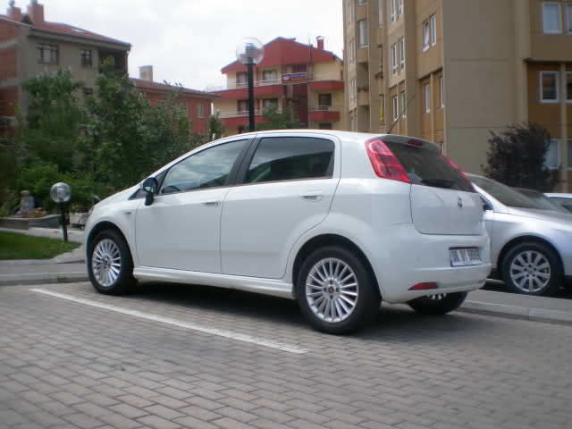 Fiat Punto Uyumlu Marşpiyel (Plastik)