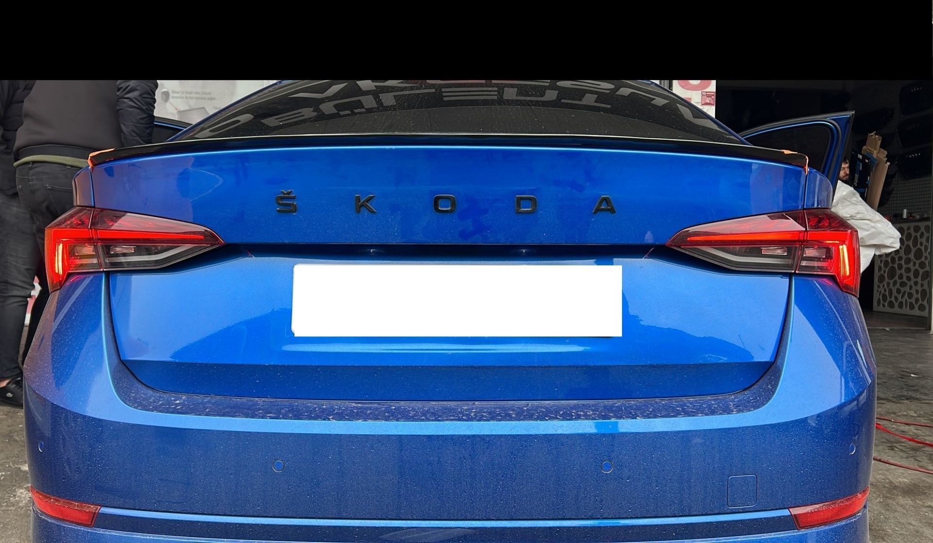 Skoda Octavia Uyumlu Spoiler 2021+ Boyalı Parça