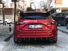 Mazda 3 Uyumlu Hatchback Spoiler (Fiber)