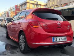 Opel Astra Uyumlu J Spoiler (Fiber)