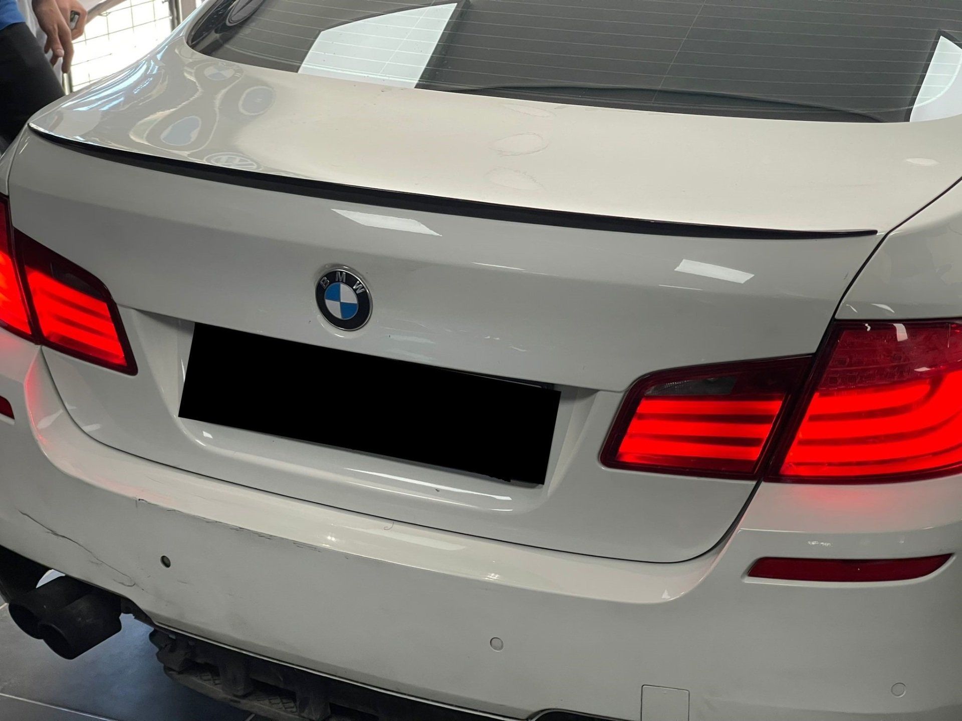 Bmw F10 Uyumlu Anatomik Spoiler