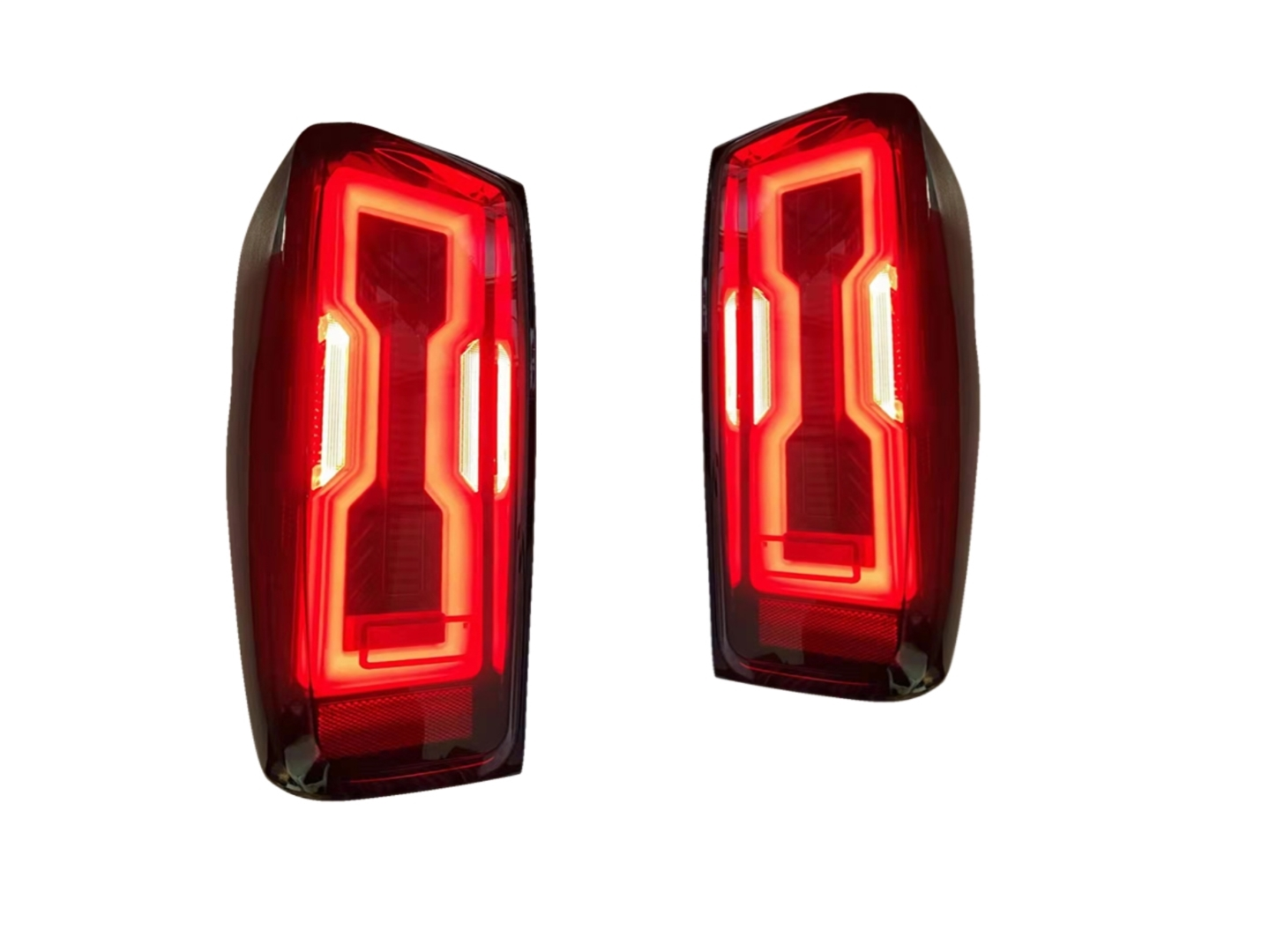 İsuzu D-Max Uyumlu 2020+ LED Stop