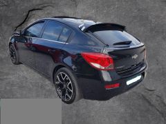 Chevrolet Cruze Uyumlu Hatchback Anatomik Spoiler