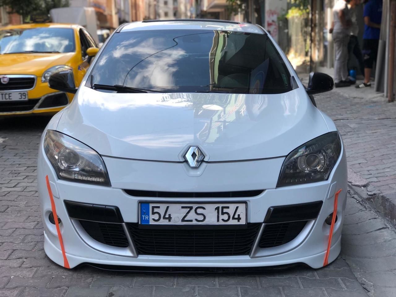 Renault Megane Uyumlu 3 Ön Ek