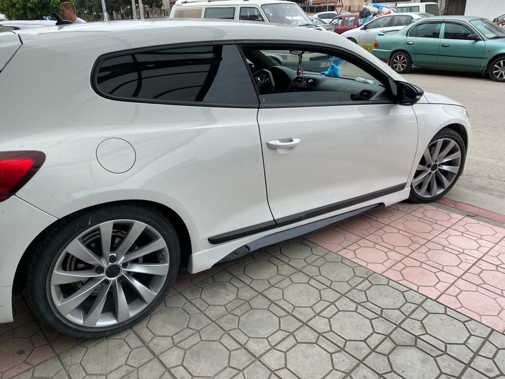 Volkswagen Scirocco Uyumlu Yan Marşpiyel Boyalı - Çiftrenkli