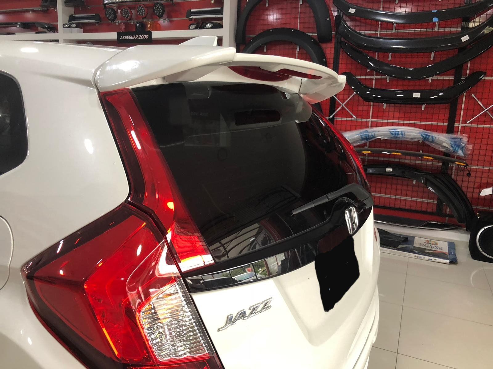 Honda Jazz Uyumlu 2015-Anatomik Spoiler Boyalı