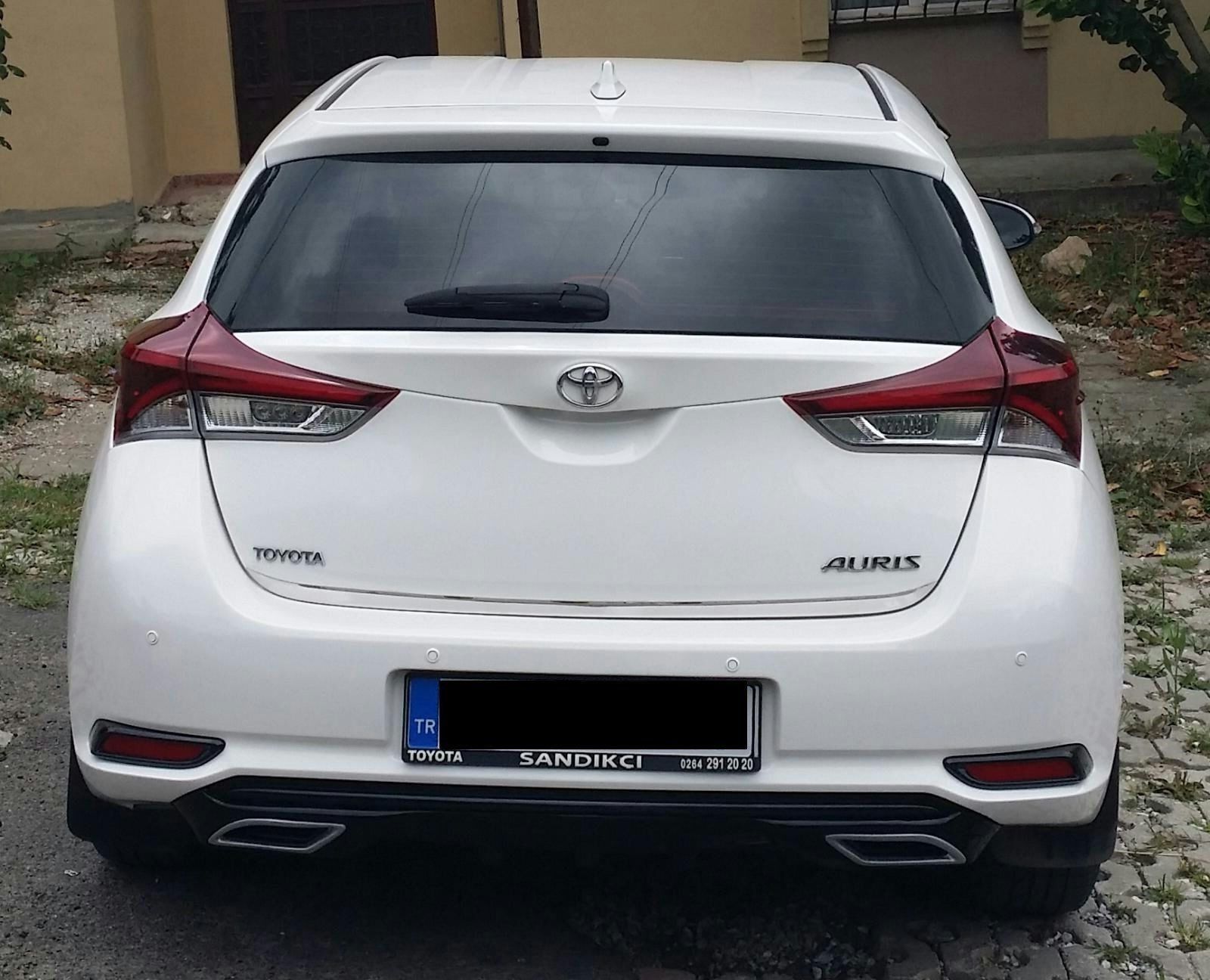 Toyota Auris Uyumlu Yeni Kasa Difüzör (Plastik)