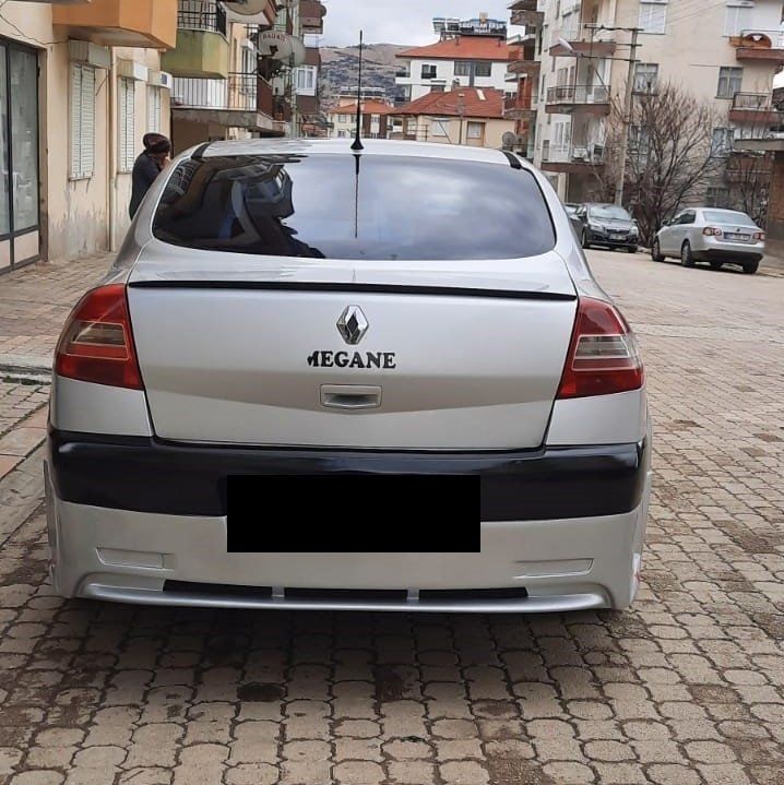 Renault Megane Uyumlu 2 Sedan 2004-2010 Arka Karlık Arka Ek Boyalı