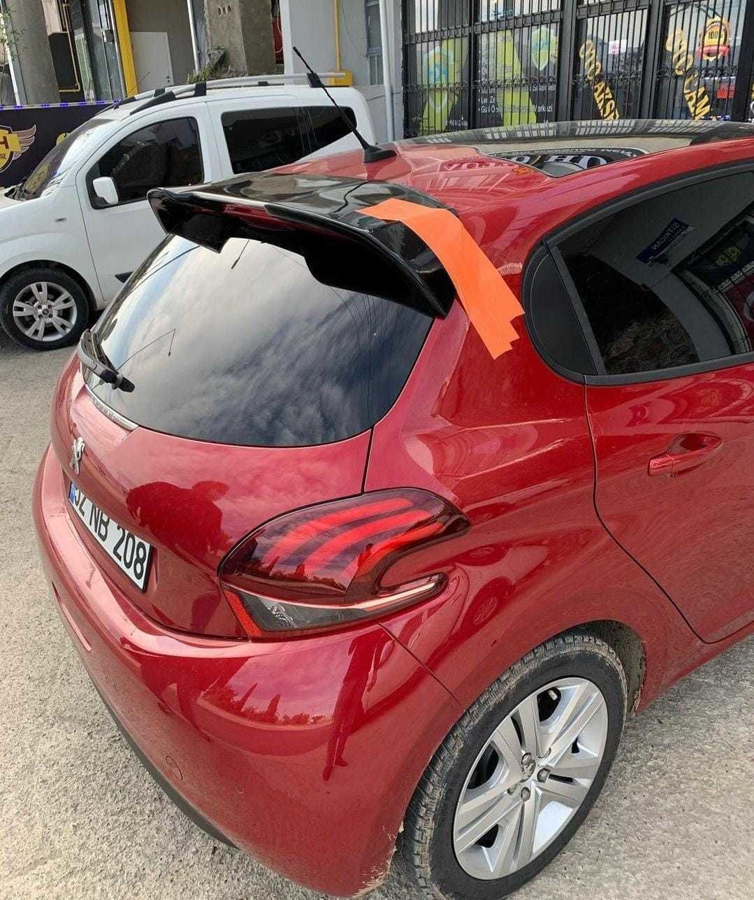 Peugeot 208 Uyumlu Spoiler Boyalı