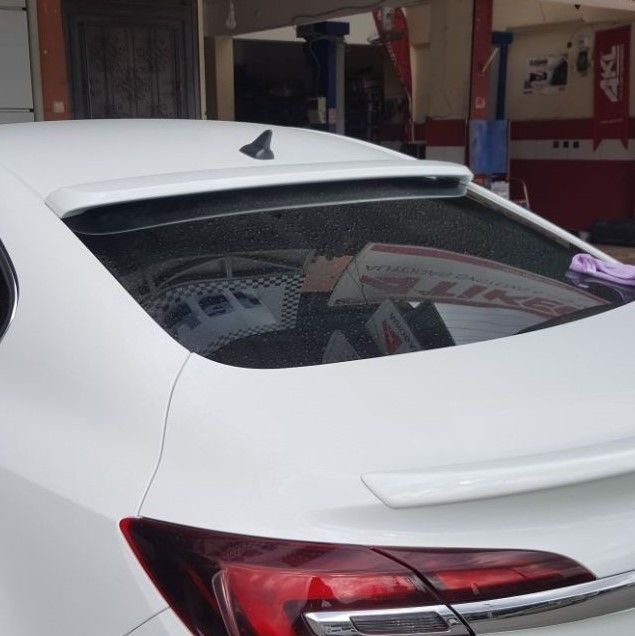 Opel Insignia Uyumlu 2009-2013 Spoiler Boyalı