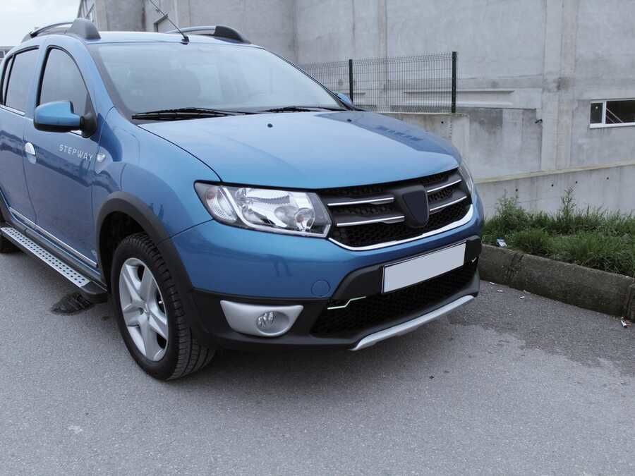 Dacia Sandero Uyumlu Krom Ön Panjur 2012-2016 Arası