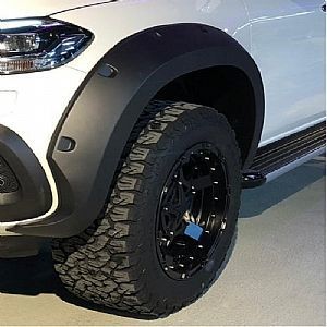 Mercedes X-Class Uyumlu Çamurluk Kaplama Tek Depo 4.5Cm Civatasız Dodik Seti Parça