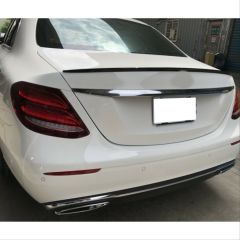 Mercedes Benz Uyumlu W213 E Serisi Düz Spoiler Piano Black