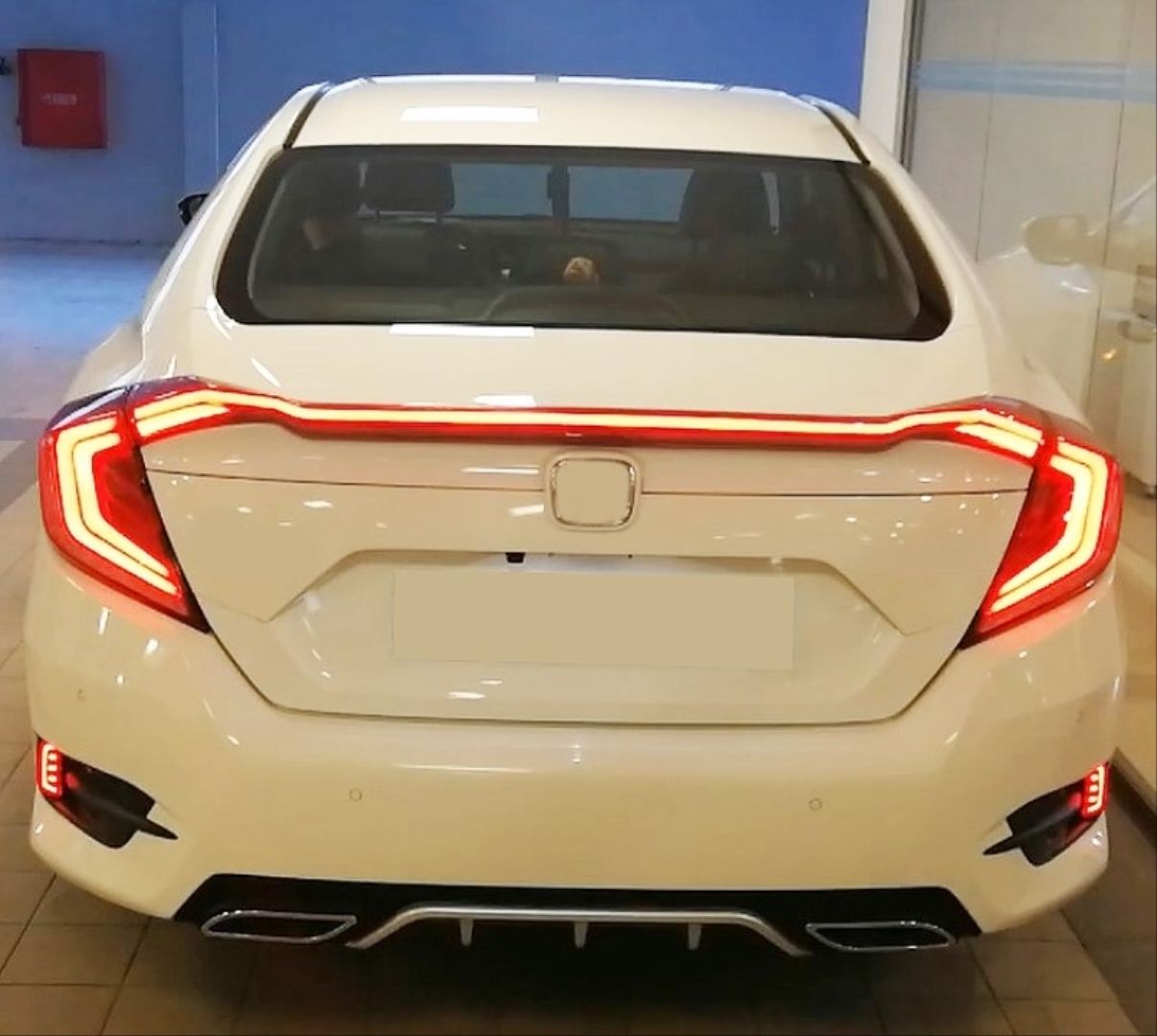 Honda Civic Uyumlu Fc5 2016-2021 Hareketli Sinyalli LED Stop Ve Spoiler Takımı Kırmızı