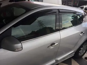 OMSA Renault Megane 3 HB Krom Cam Alt Çıtası 6 Parça 2008-2016 Arası - Görsel 3