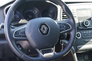Omsa Renault Megane 4 Sedan Direksiyon Kromu 2016-2020 Arası