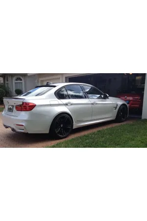 Bmw f30 cam üstü spoiler siyah boyalı plastik 2013 / 2018 thumb 3