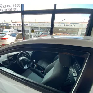 Ford Fiesta 2008-2017 Yıl Aralığı Uyumlu Yan Cam Rüzgarlığı 2 Parça - Görsel 2