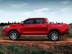 OMSA Toyota Hilux Krom Cam Alt Çıtası 2015-2026 Arası - Görsel 3