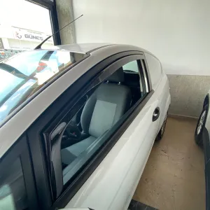 Ford Fiesta 2008-2017 Yıl Aralığı Uyumlu Yan Cam Rüzgarlığı 2 Parça - Görsel 4