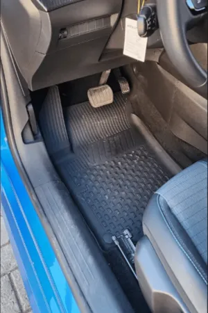 Peugeot 208 2021+ Uyumlu SAHLER Araca Özel 4.5D Havuzlu Oto Paspas - Peugeot 208 - Görsel 4