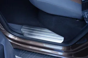 OMSA VW Amarok Krom İç Kapı Eşiği 4 Parça 2010-2021 Arası - Görsel 4
