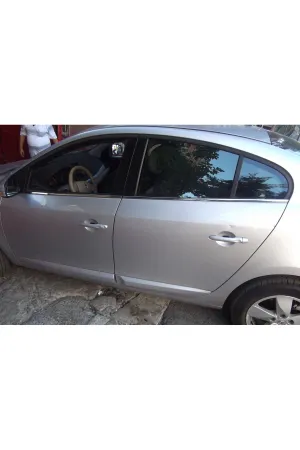 Renault Fluence Krom Cam Altı Çıtası Aksesuarı 4 Parça P. Çelik