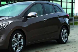 OMSA Hyundai i30 SW Krom Cam Alt Çıtası 8 Parça 2012-2016 Arası - Görsel 4