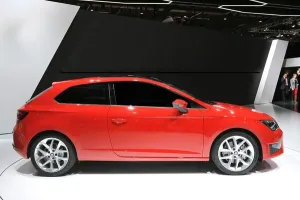 Omsa Seat Leon Coupe Krom Cam Alt Çıtası 6 Parça 2012-2019 Arası