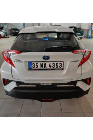 Toyota Chr Arka Tampon Üst Kaplama Koruma Plastiği