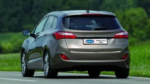 Omsa Hyundai I30 Sw Krom Bagaj Alt Çıta 2012-2016 Arası