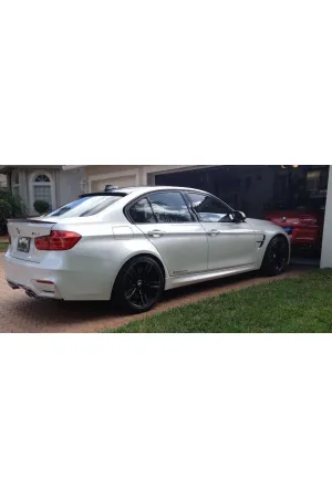 Bmw f30 cam üstü spoiler BOYASIZ plastik 2013 / 2018