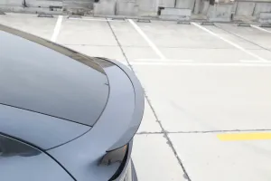 2025+ MODEL Y (JUNIPER) IÇIN SPOR SPOILER - PIANO BLACK - Görsel 3