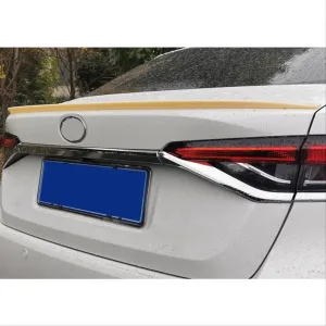 COROLLA 2019+ HYBRID SPOILER ( PIANO BLACK) - Görsel 4