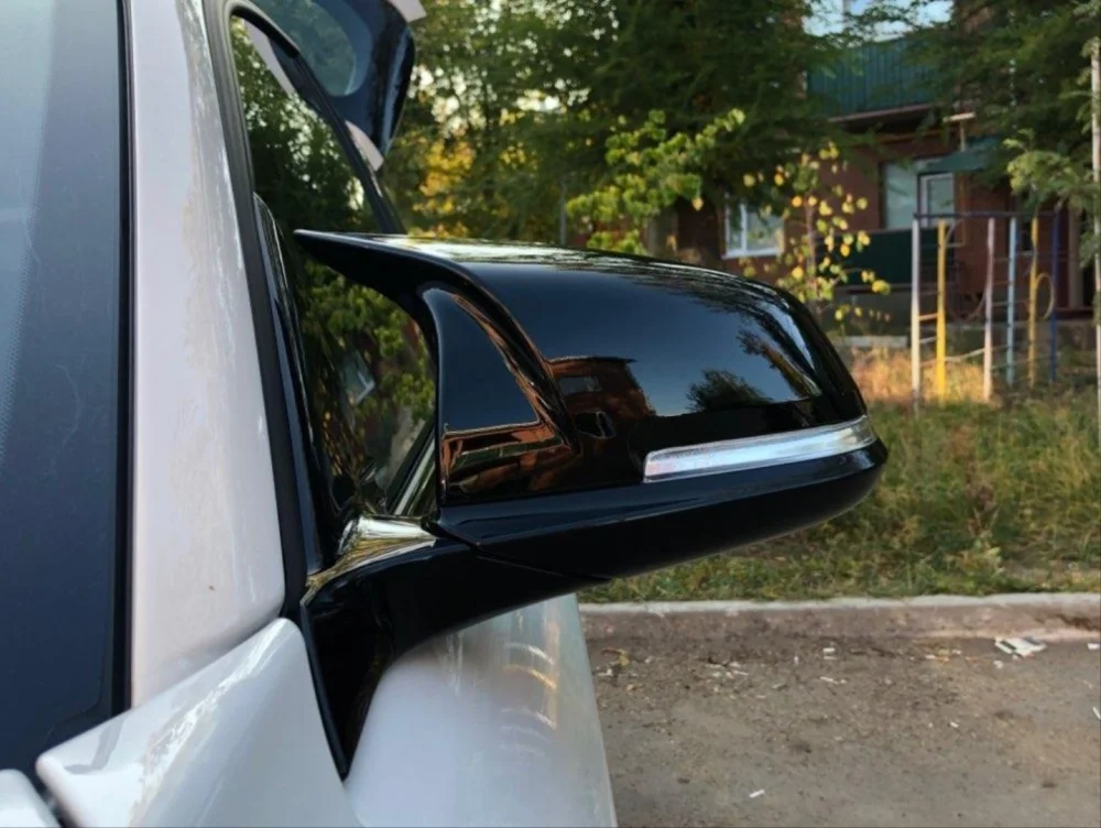 1 SERİSİ F20-F30-F32 YARASA AYNA KAPAK