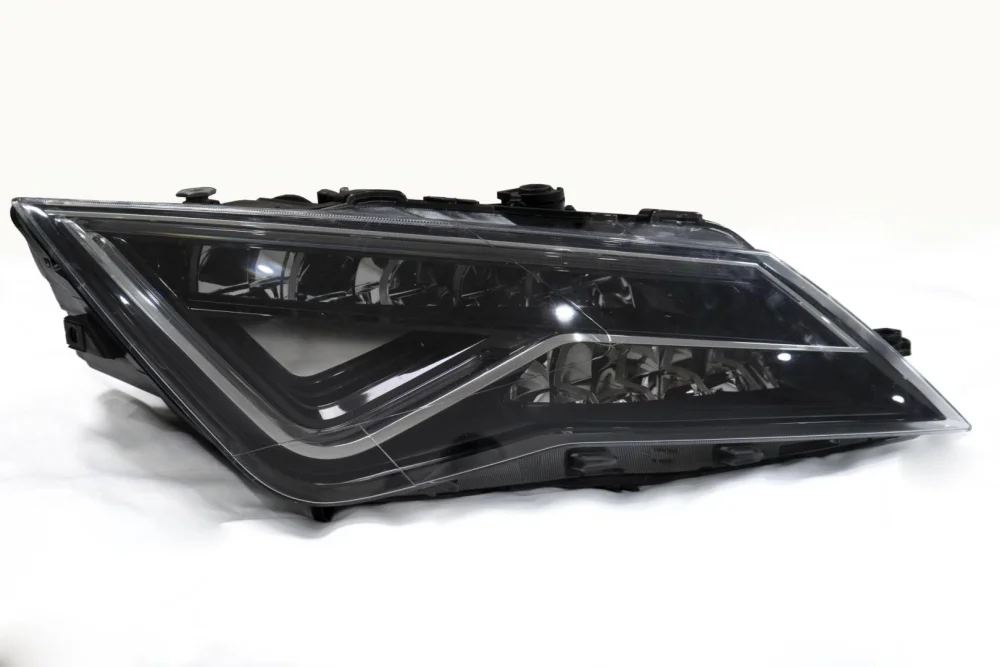 LEON 18-20 LED FAR (FULL LED)