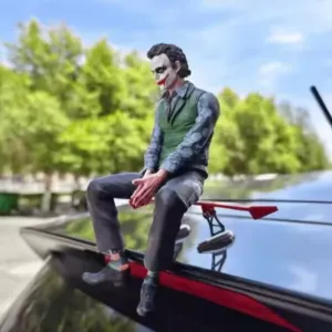 oto uzay uyumlu Yeni Joker anime oturan araba dekorasyon süsü / ICSE25 modelleri DRS Tuning'de. Kaliteli malzeme, hızlı kargo ve güvenli alışverişle hemen