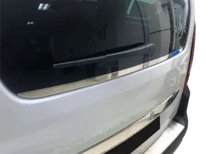 Citroen Berling 3 Bagaj Camı Alt Çıtası Krom 2018 ve Sonrası thumb 2