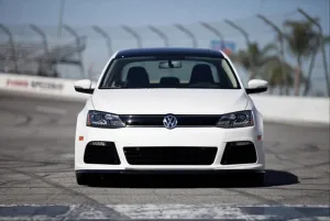 Jetta 2012-2015 Uyumlu İçin ''R'' Ön Tampon Panjur Parça thumb 1