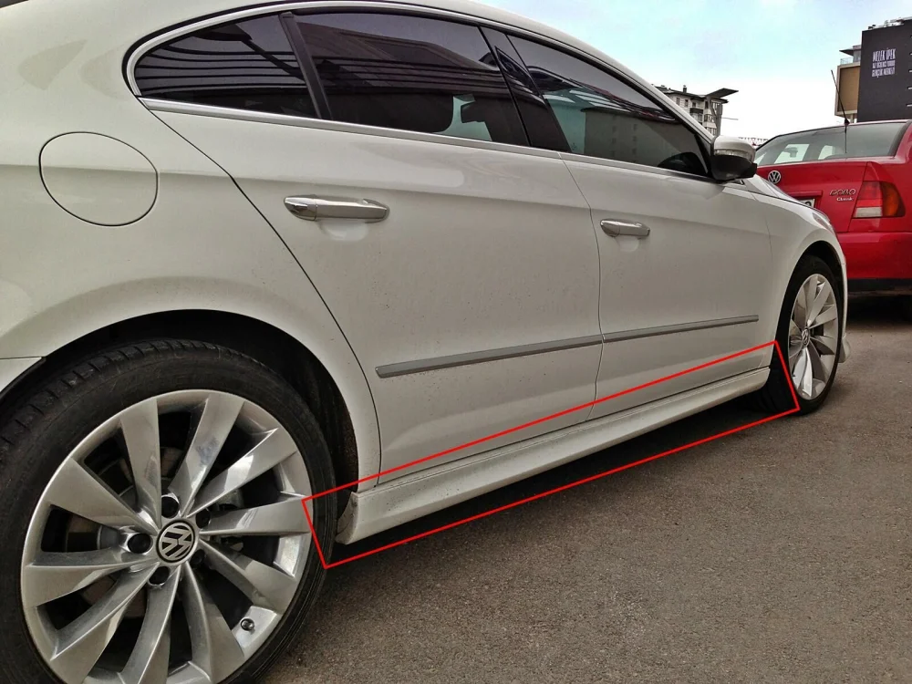 Volkswagen Passat Uyumlu CC Yan Marşpiyel Parça
