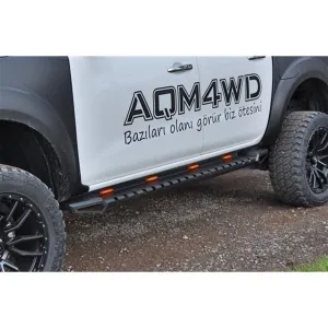 Volkswagen Amarok Uyumlu Yan Basamak 2010-2021 Aqm-M30 ParçaDRS Tuning kalitesiyle tanışın! Özel olarak Volkswagen  model araçlar için üretilen bu ürün, otomobi