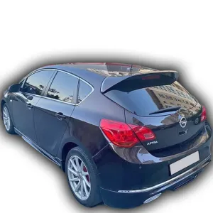 Opel Astra J 2009-2015 Spoiler Piano Black