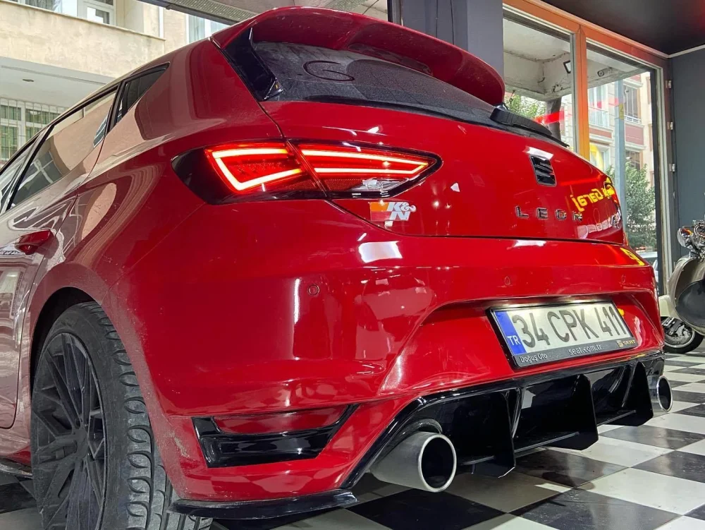 Seat Leon Uyumlu Mk3 Aero Tampon Orta Flapları (Plastik) Boyalı Parlak Siyah