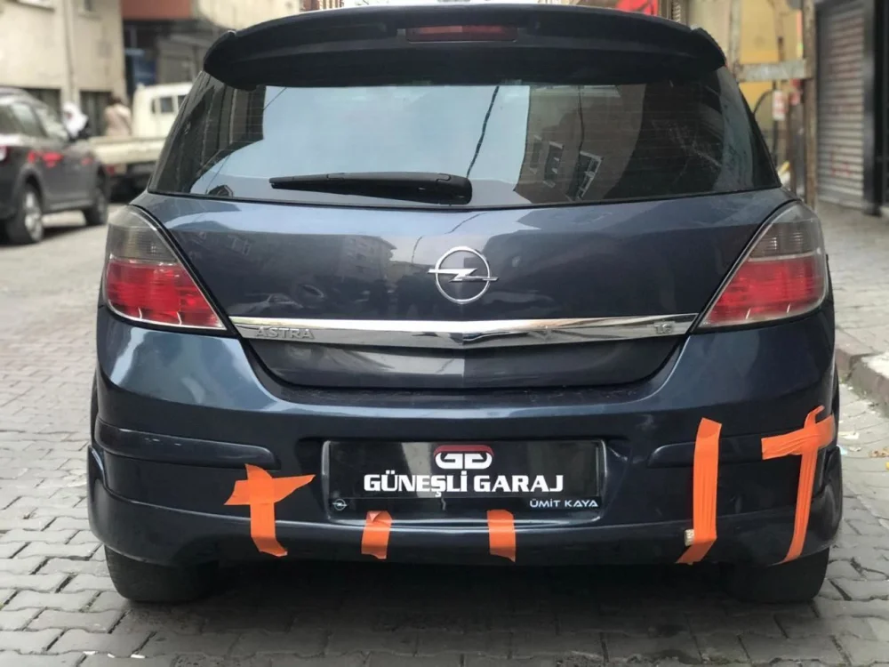 Opel Astra Uyumlu H Spoiler (Fiber)