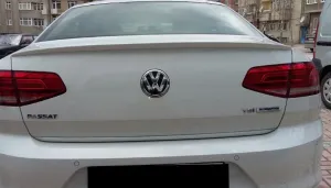 Passat Uyumlu 45420 Spoiler İnce Anatomik