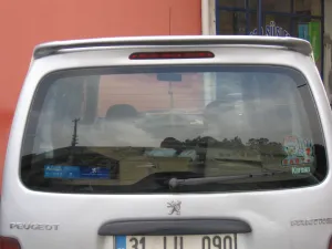 Peugeot Partner Uyumlu 1 Spoiler Tavan (Işıklı) Fiber 1996-2008 thumb 1