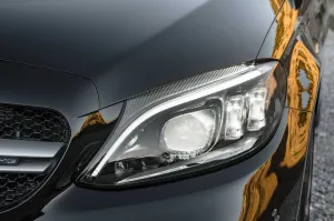 Mercedes W205 Uyumlu C Serisi Multibeam LED FarDRS Tuning kalitesiyle tanışın! Özel olarak Mercedes W205 model araçlar için üretilen bu ürün, otomobilinizin hat