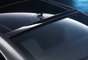Mercedes W204 Uyumlu Cam Üstü Spoiler - Piano Black (Parlak Siyah) thumb 2