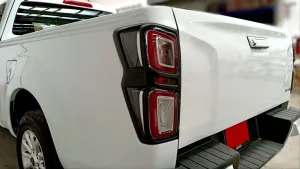 İsuzu D-Max Uyumlu 2020+ Stop Kaplama thumb 4