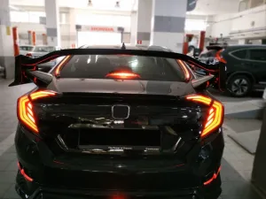 Honda Civic Uyumlu Fc5 2016-2021 Hareketli LED Stop SmokeDRS Tuning kalitesiyle tanışın! Özel olarak Honda  model araçlar için üretilen bu ürün, otomobilinizin 